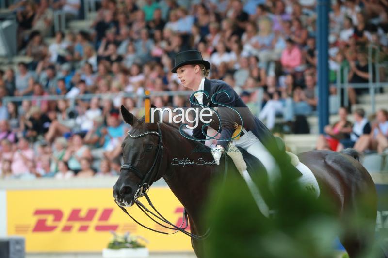 Muller-Lutkemeier_Fabregaz_Aachen 2018_SS7_1770.jpg